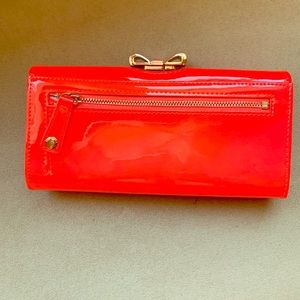 Matinee Wallet - All Eyes On You